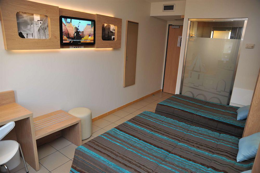 Hotel Espace Cite Carcassonne Room photo